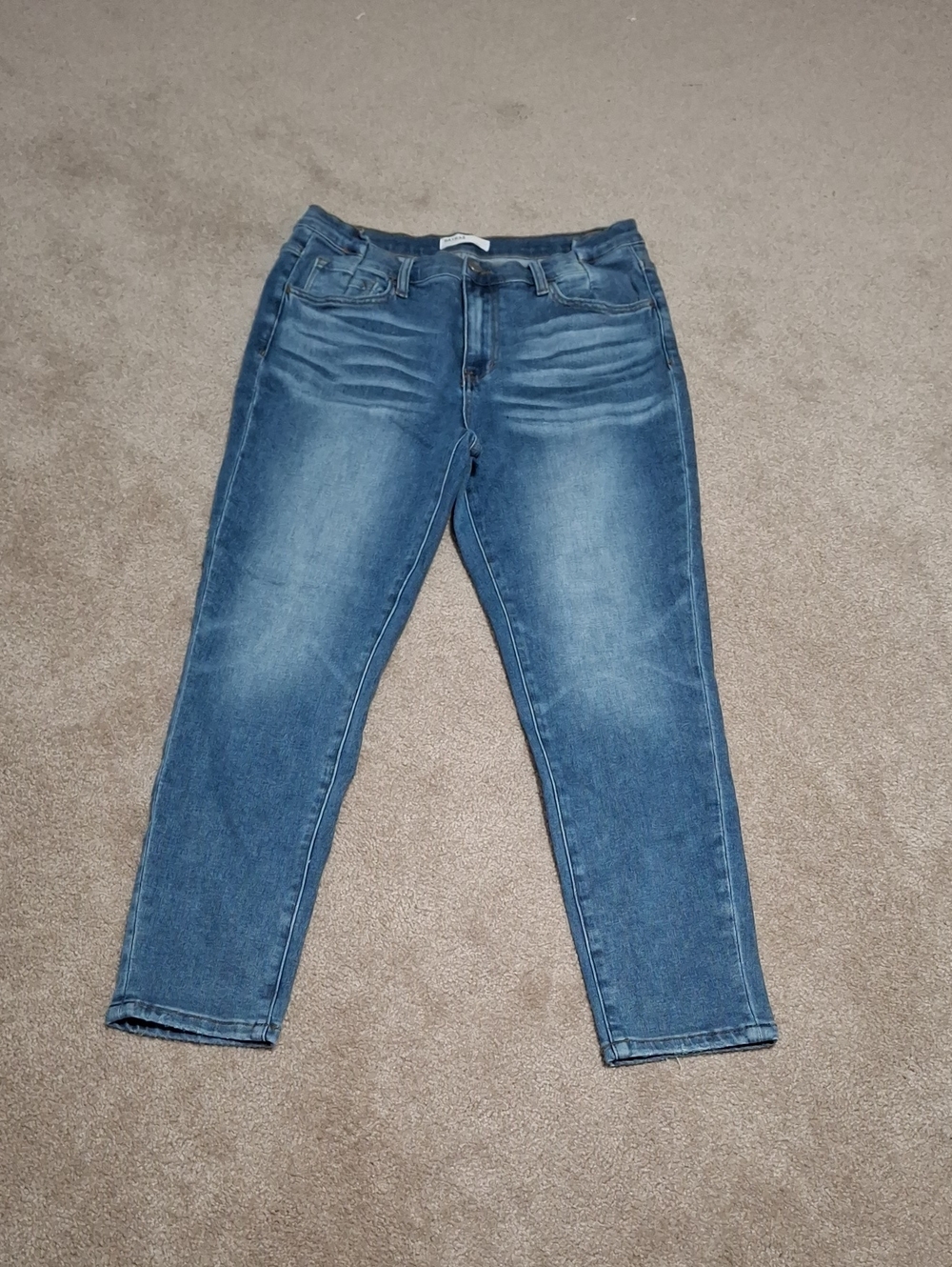 EUC BAYEAS jeans Size 31